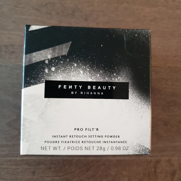 Fenty Beauty Other - Brand New Fenty Beauty pro filter setting powder